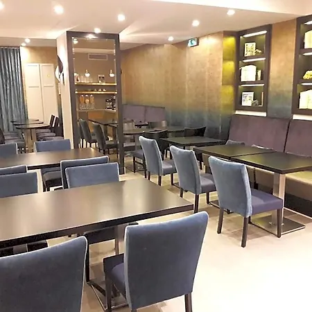 Hotel D'amiens Paris