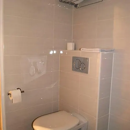 D'amiens Hotel